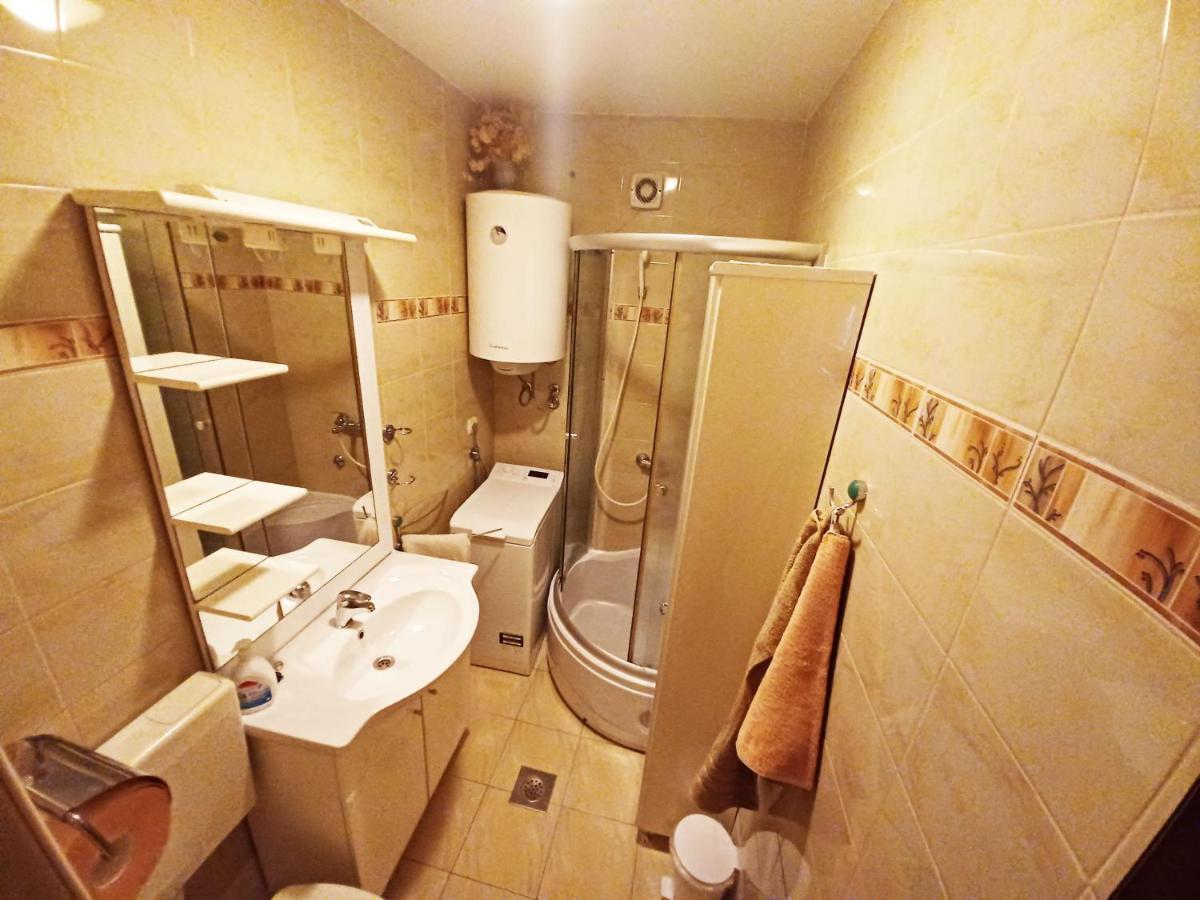 Apartments Carmen Vinišće Zewnętrze zdjęcie