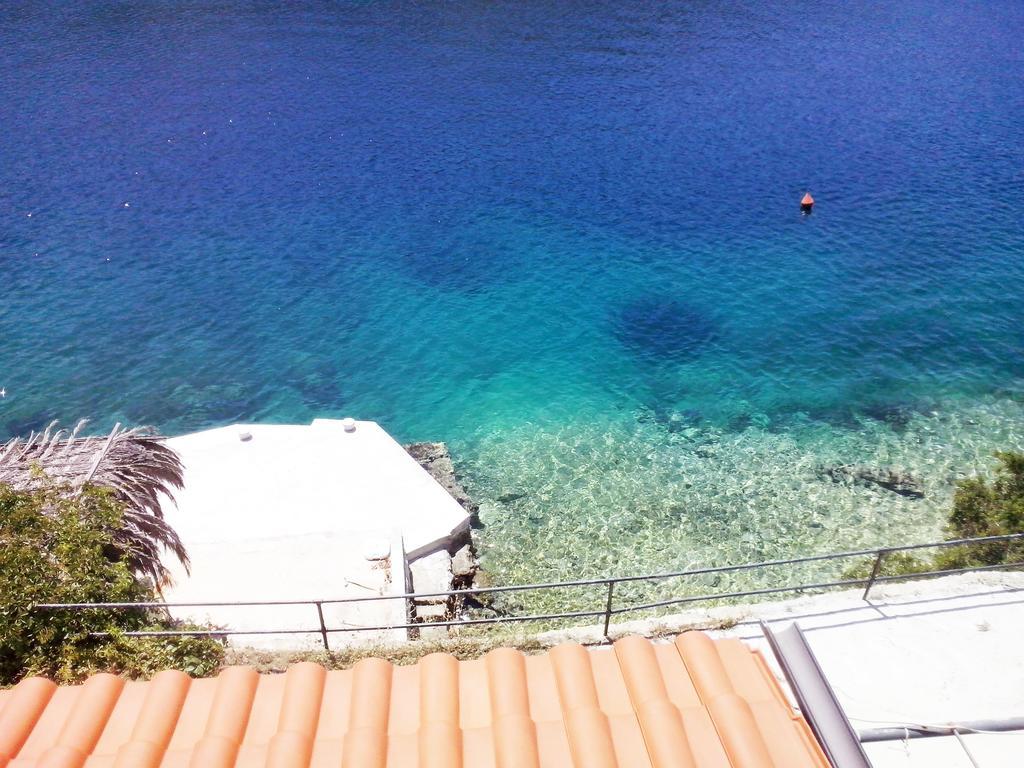 Apartments Carmen Vinišće Pokój zdjęcie
