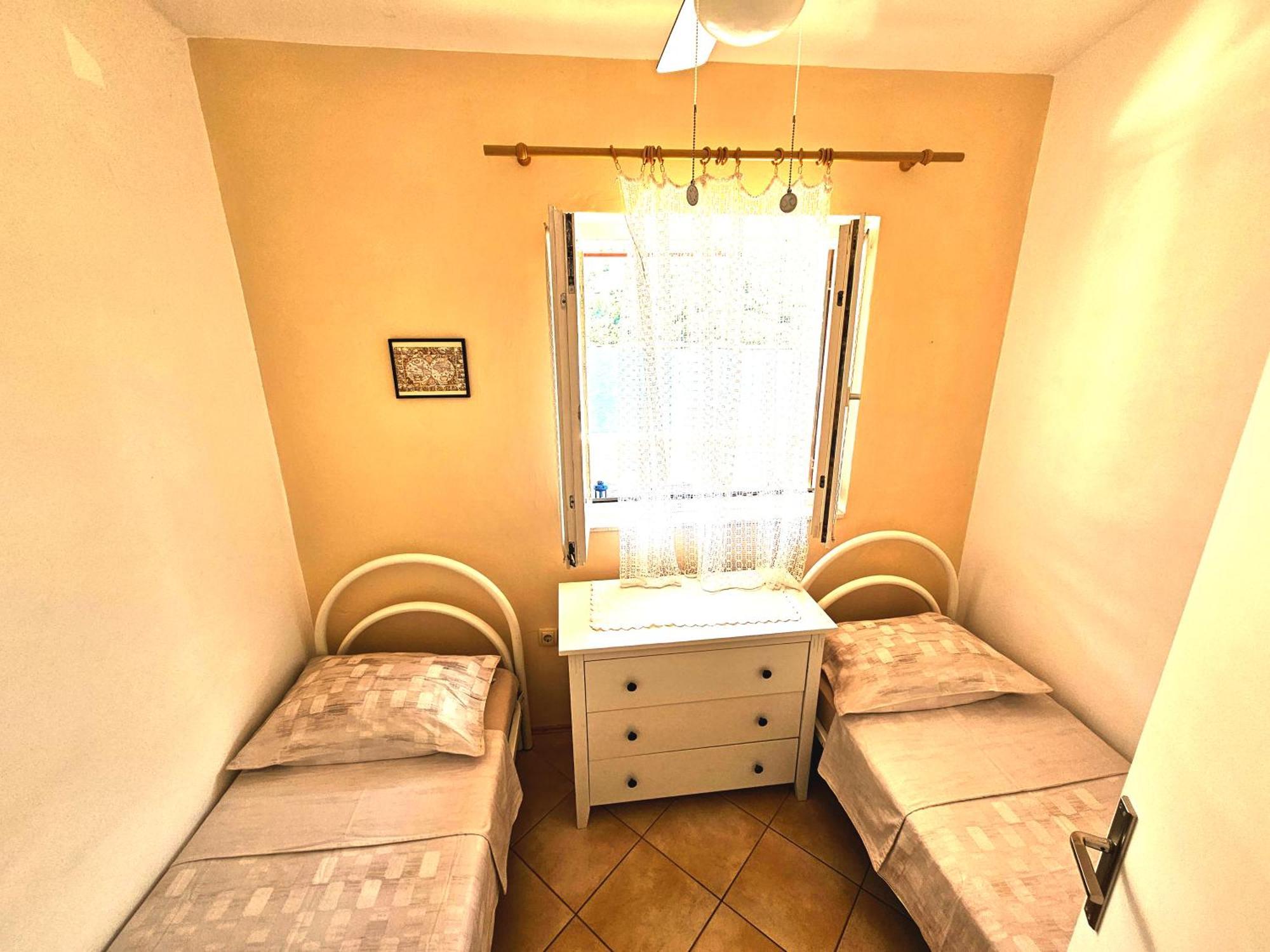 Apartments Carmen Vinišće Zewnętrze zdjęcie